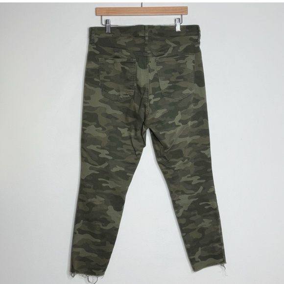 NEW GAP Jeans High Rise True Skinny Ankle Camo Stretch Raw Hem Size 16/33 - Picture 3 of 11